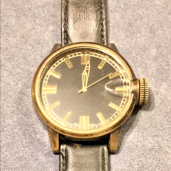 Casual Aldo Watch for men with leather band EUC - Picture 1 of 2